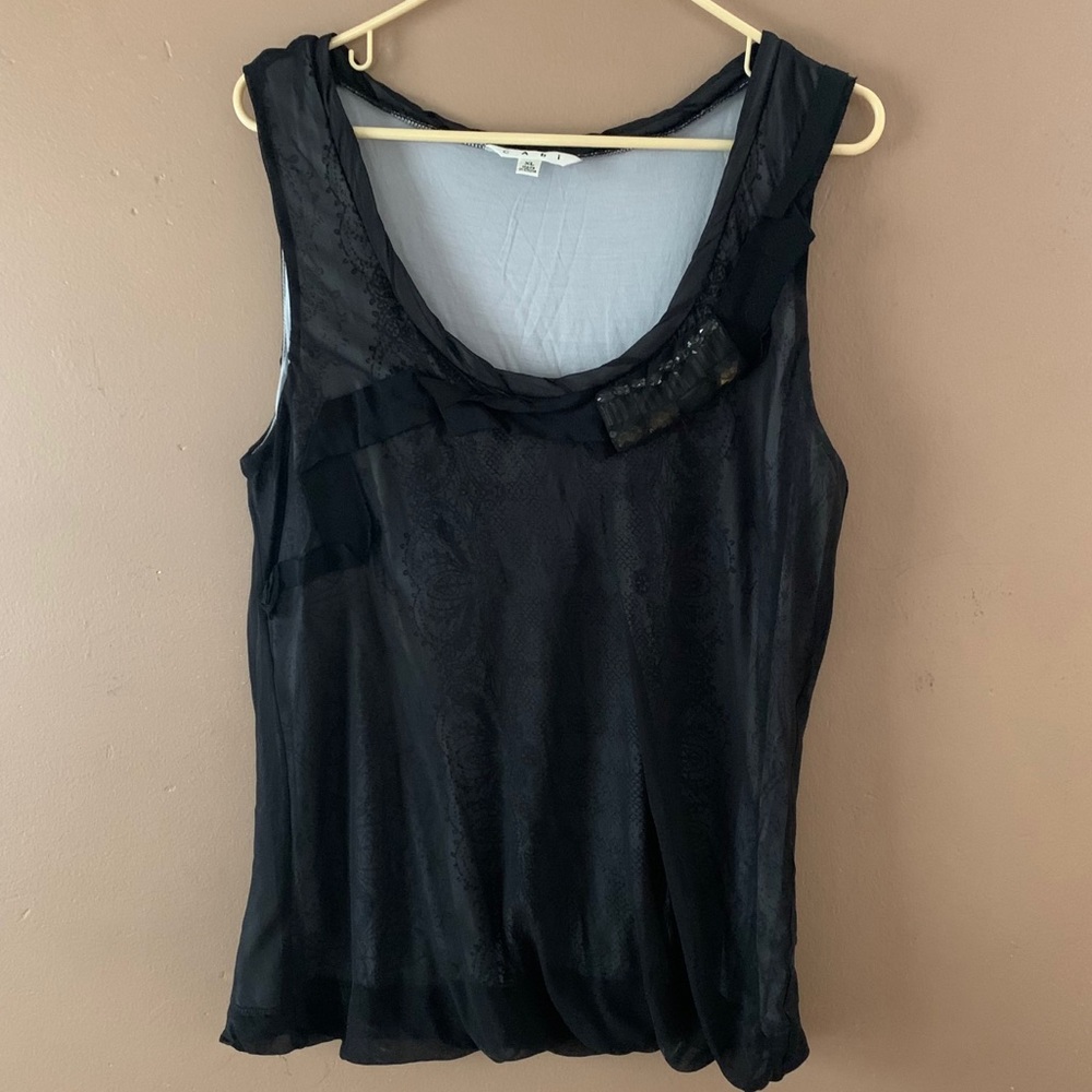 Black Cabi Sleeveless Woman’s Top